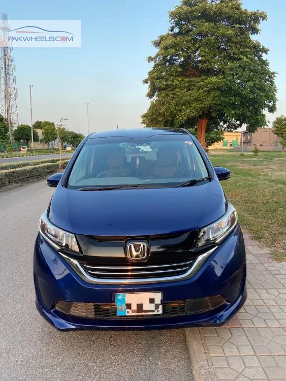 Honda Freed 2017 for Sale in Islamabad Honda Freed 2017 for Sale in Islamabad Image-1