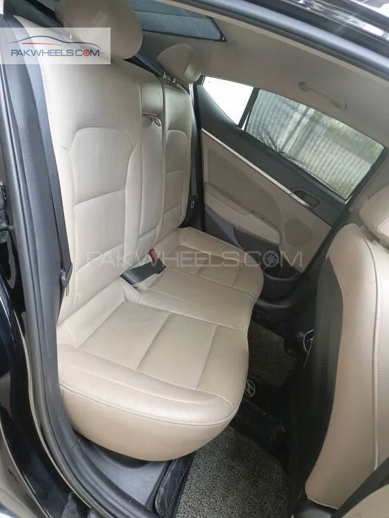 Hyundai Elantra 2021 for Sale in Islamabad Hyundai Elantra 2021 for Sale in Islamabad Image-10