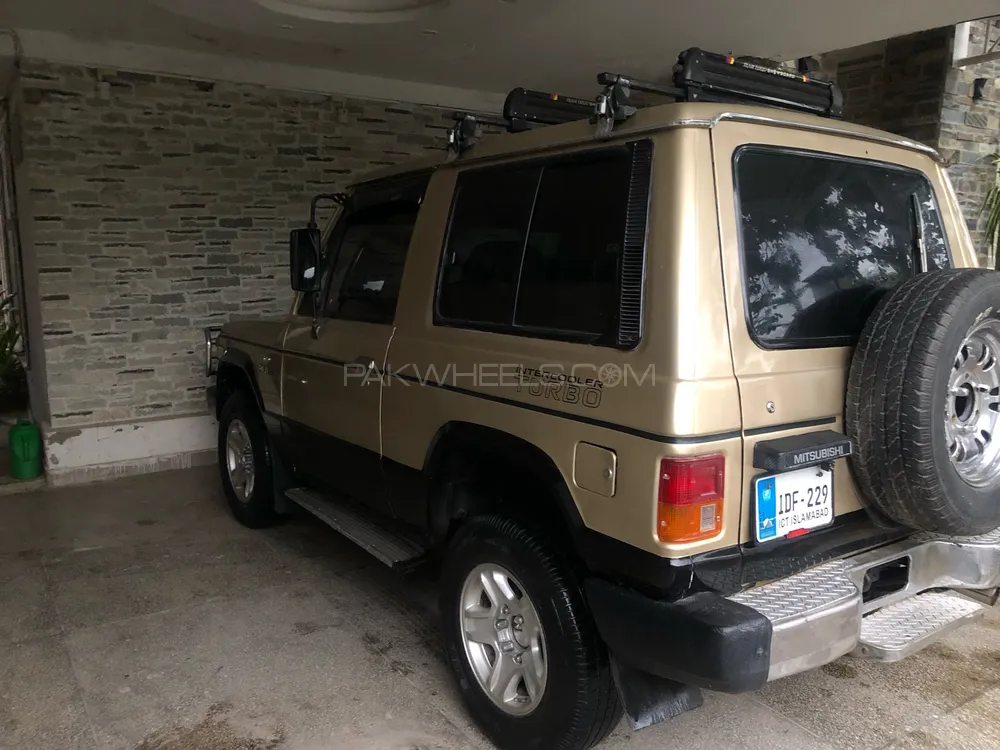 Mitsubishi Pajero 1989 for Sale in Rawalpindi Image-1