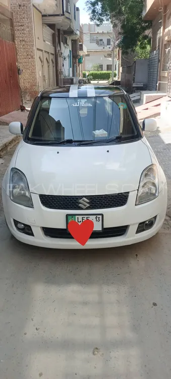 Suzuki Swift 2013 for Sale in Faisalabad Image-1