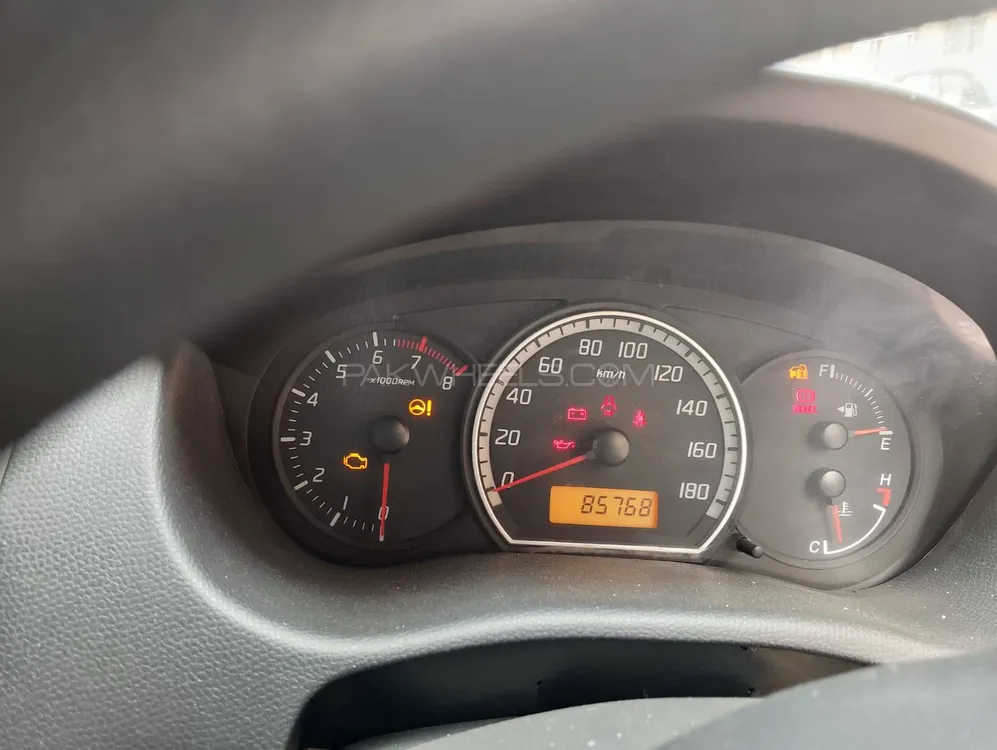 Suzuki Swift 2017 for Sale in Lahore Image-1