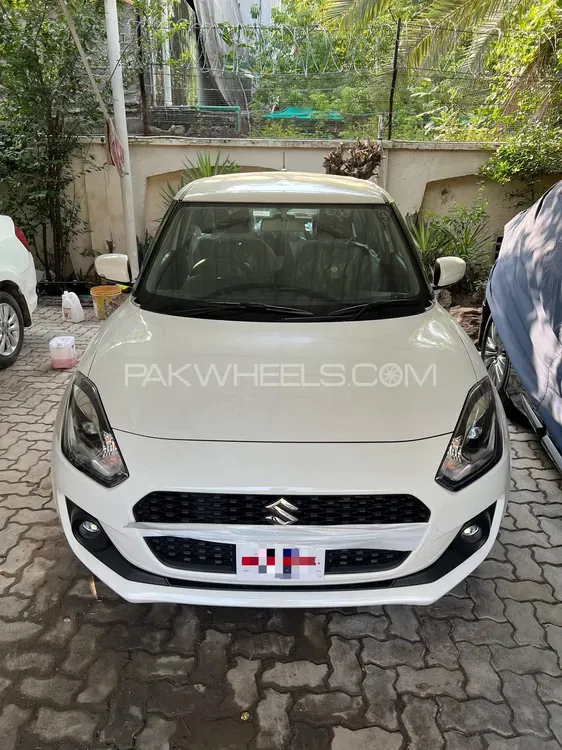 Suzuki Swift 2025 for Sale in Lahore Image-1
