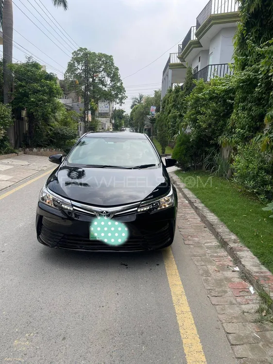 Toyota Corolla 2017 for Sale in Sargodha Image-1