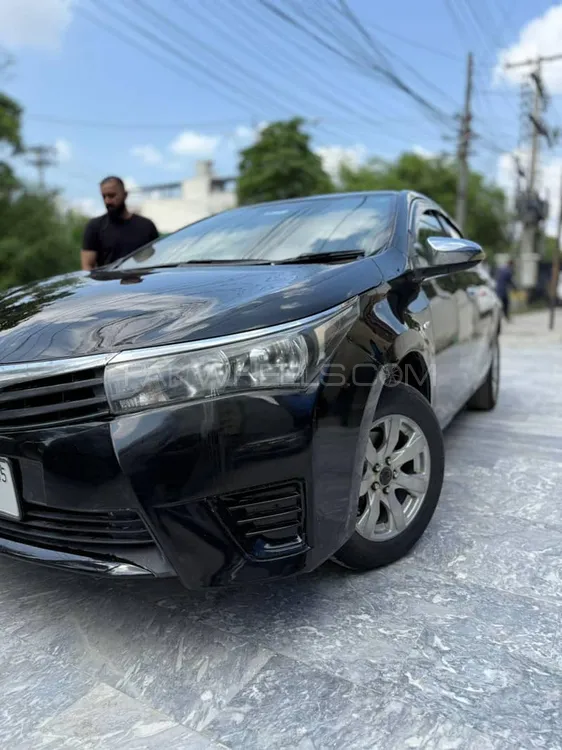 Toyota Corolla 2014 for Sale in Lahore Image-1