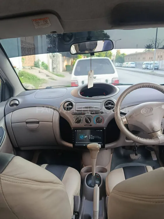 Toyota Platz 2000 for Sale in Rawalpindi Image-1