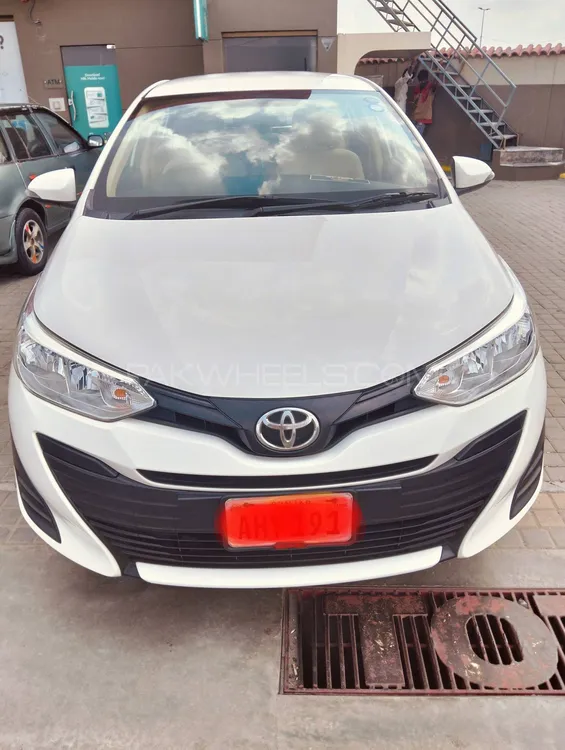 Toyota Yaris Sedan 2021 for Sale in Lahore Image-1