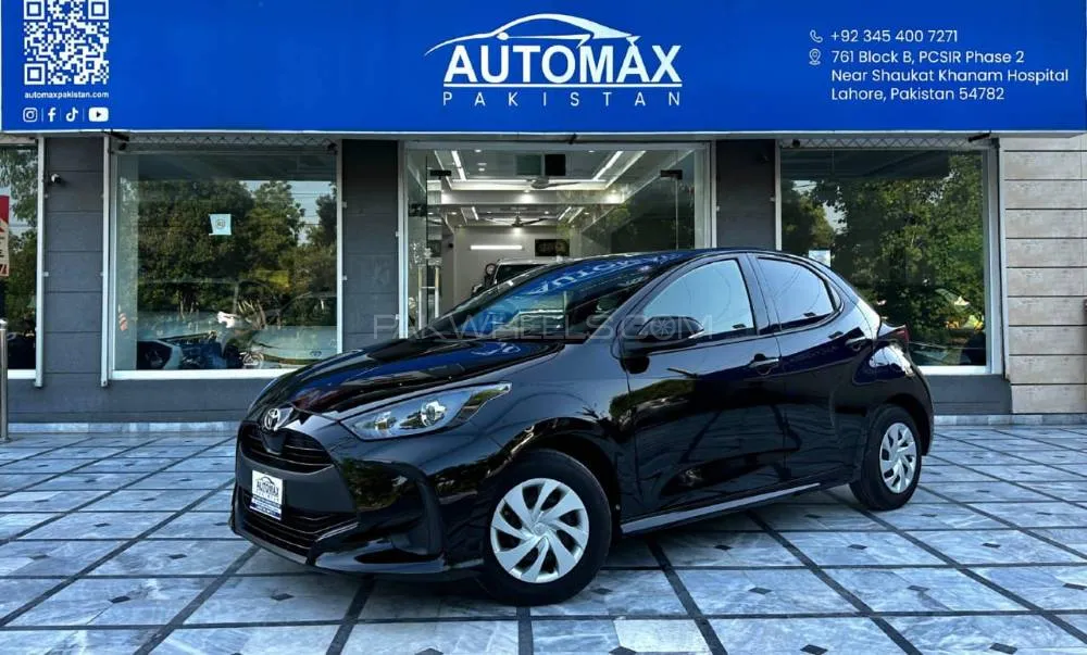 Toyota Yaris Hatchback 2022 for Sale in Lahore Image-1