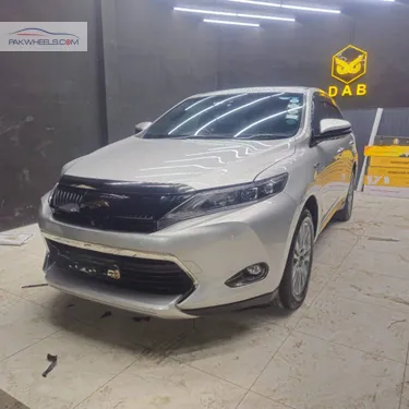 Toyota Harrier Hybrid Premium Advanced Package 2014 for Sale New