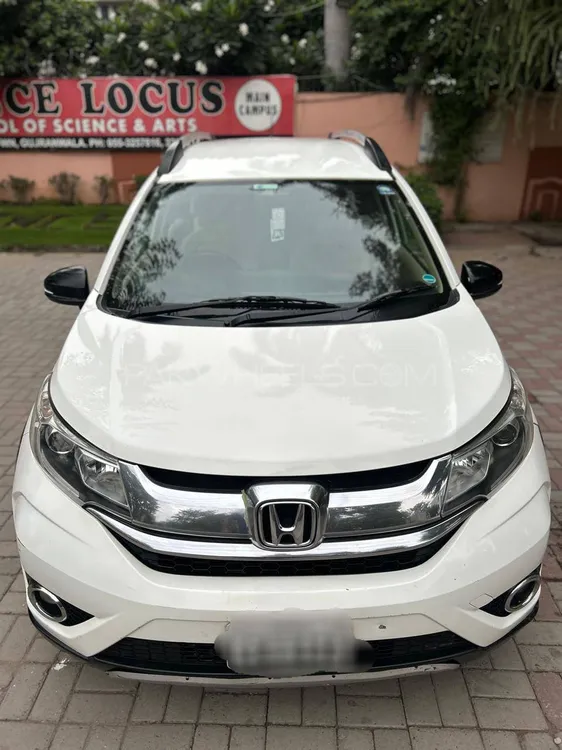 Honda BR-V 2018 for Sale in Lahore Image-1