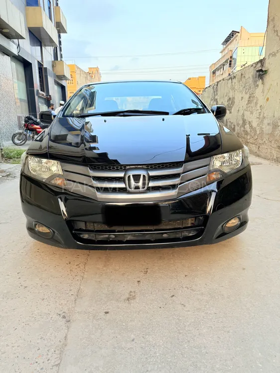 Honda City 2010 for Sale in Islamabad Image-1