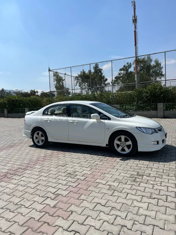 Honda Civic 2011 for Sale in Peshawar Image-1