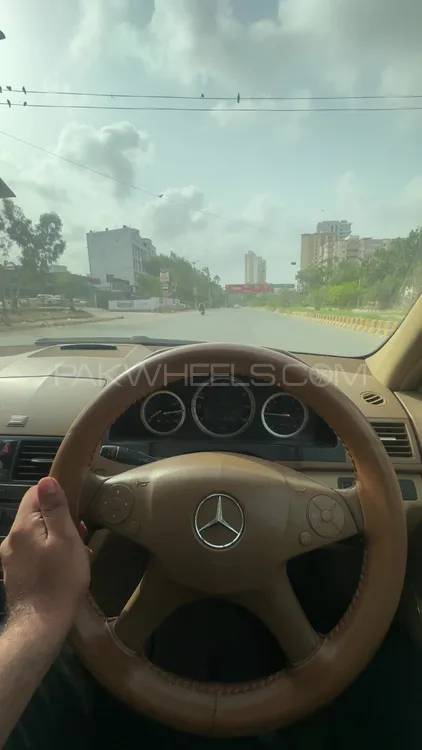 Mercedes Benz C Class 2008 for Sale in Karachi Image-1