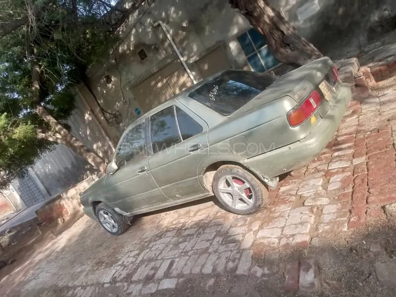 Nissan Sunny 1990 for Sale in Faisalabad Image-1