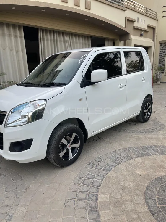 Suzuki Wagon R 2023 for Sale in Sahiwal Image-1