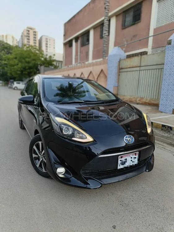 Toyota Aqua 2018 for Sale in Karachi Image-1