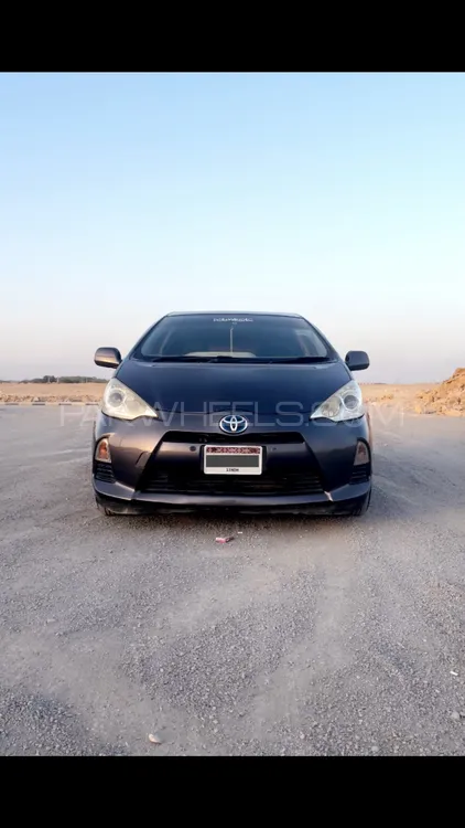Toyota Aqua 2013 for Sale in Karachi Image-1