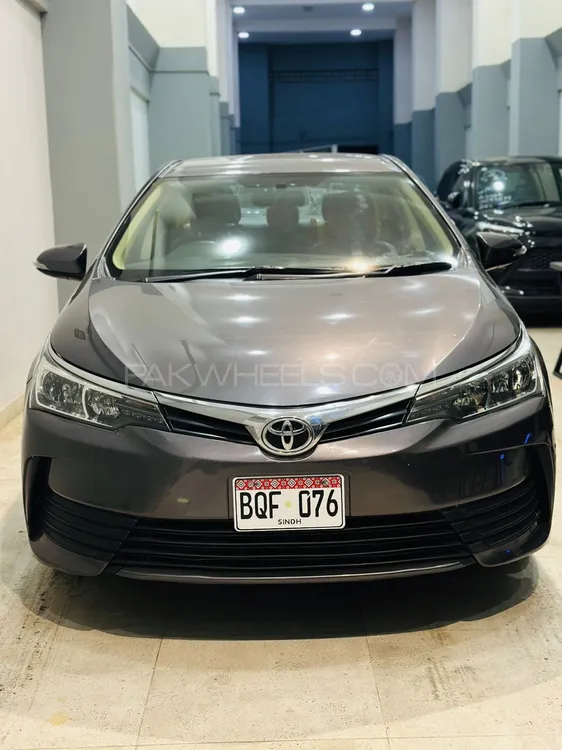 Toyota Corolla 2019 for Sale in Karachi Image-1