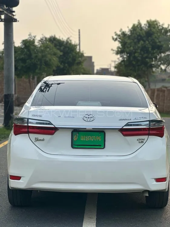 Toyota Corolla 2018 for Sale in Pak pattan sharif Image-1