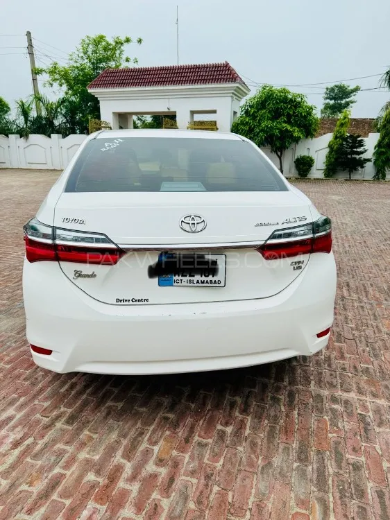 Toyota Corolla 2020 for Sale in Lahore Image-1