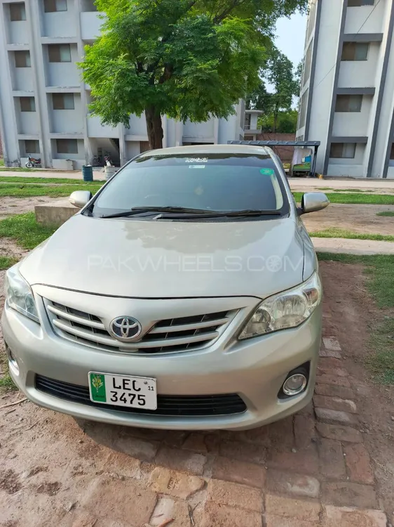 Toyota Corolla 2011 for Sale in Peshawar Image-1