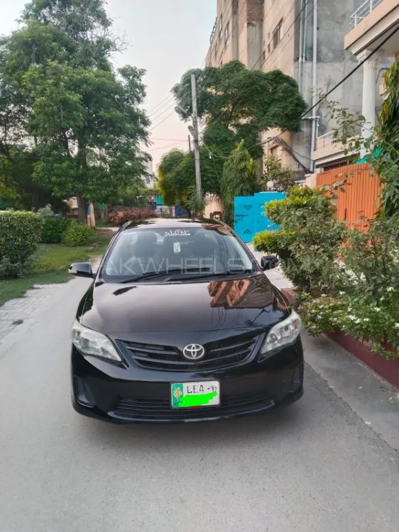 Toyota Corolla 2012 for Sale in Lahore Image-1