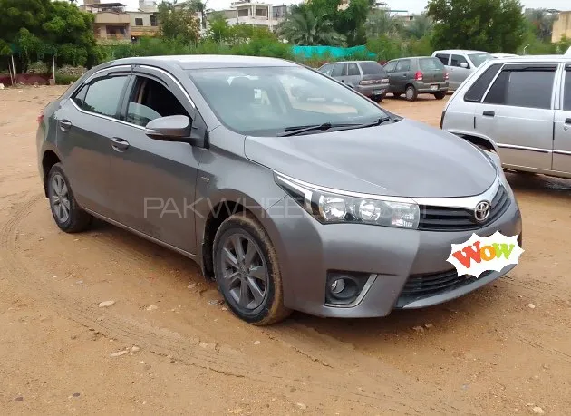 Toyota Corolla 2016 for Sale in Karachi Image-1