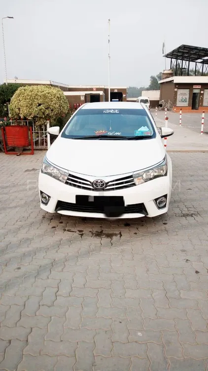 Toyota Corolla 2016 for Sale in Fateh Jang Image-1