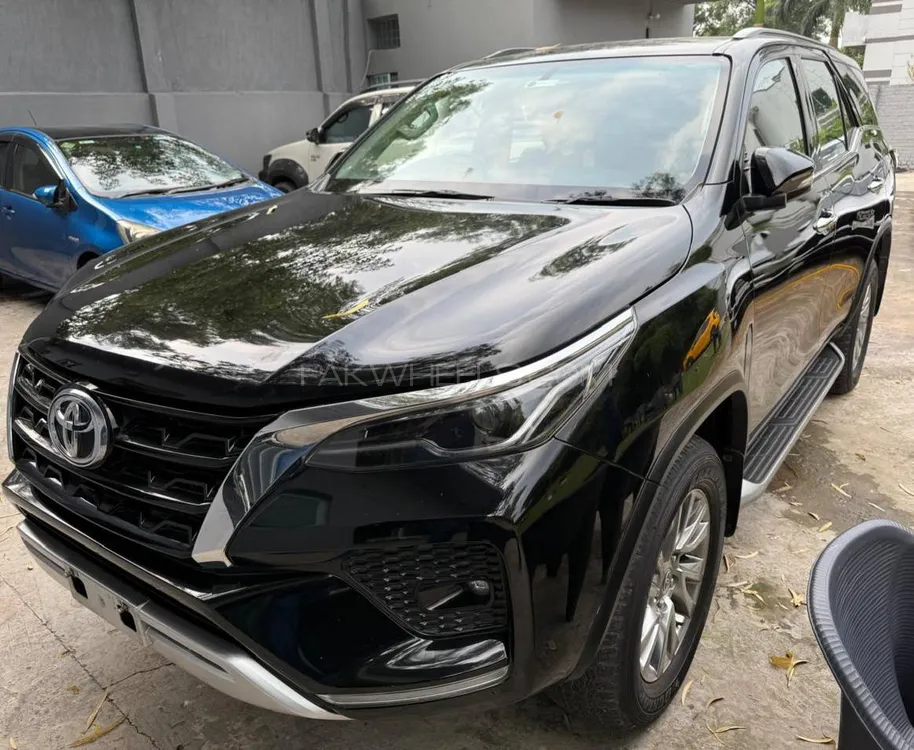 Toyota Fortuner 2022 for Sale in Sialkot Image-1