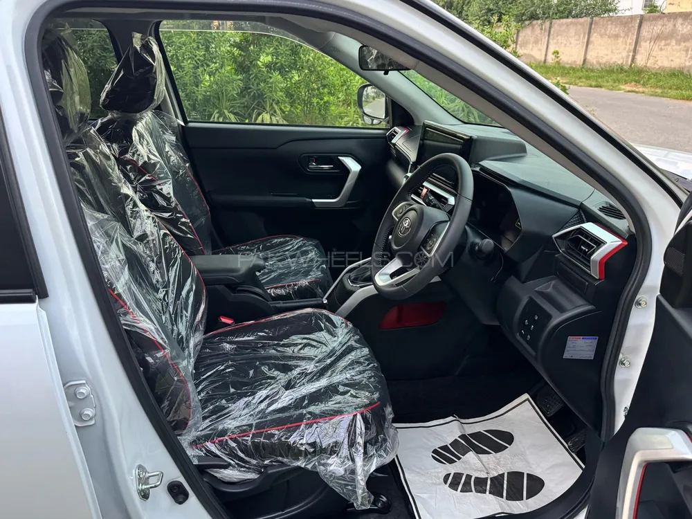 Toyota Raize 2020 for Sale in Lahore Toyota Raize 2020 for Sale in Lahore Image-10