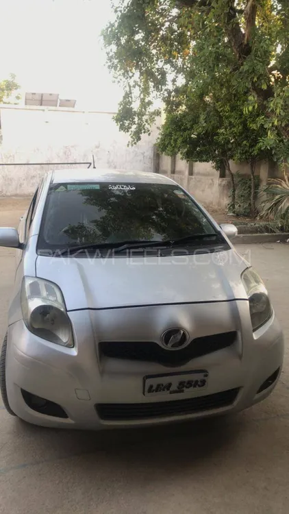 Toyota Vitz 2008 for Sale in Swabi Image-1