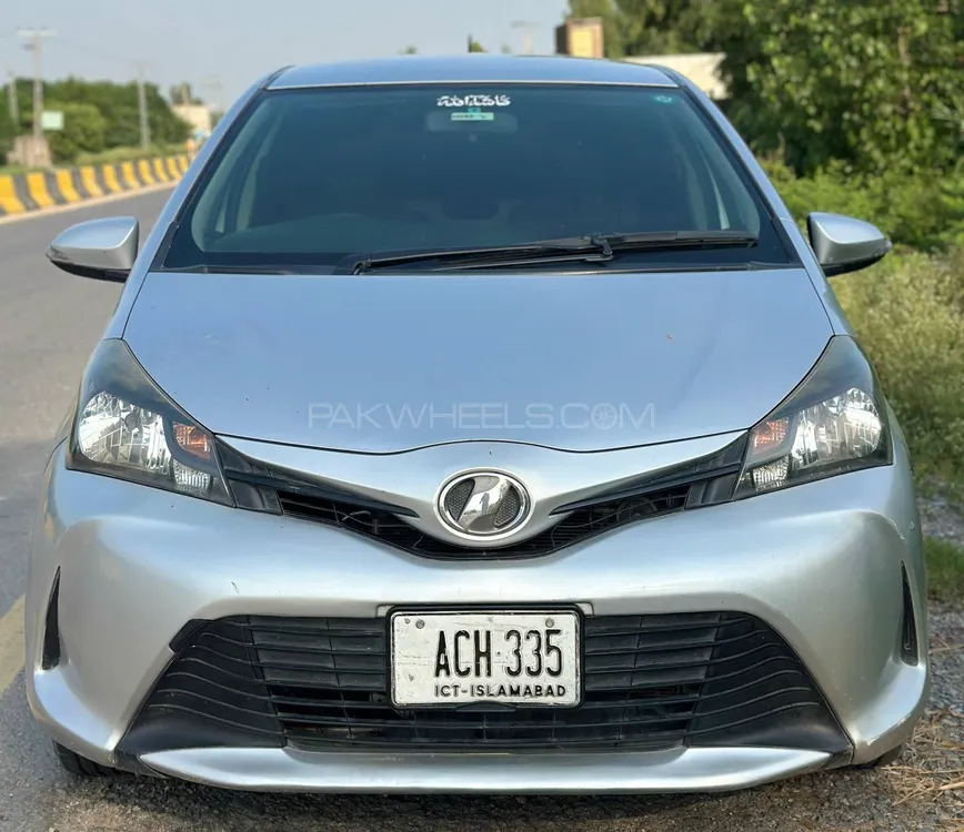 Toyota Vitz 2014 for Sale in Swabi Image-1