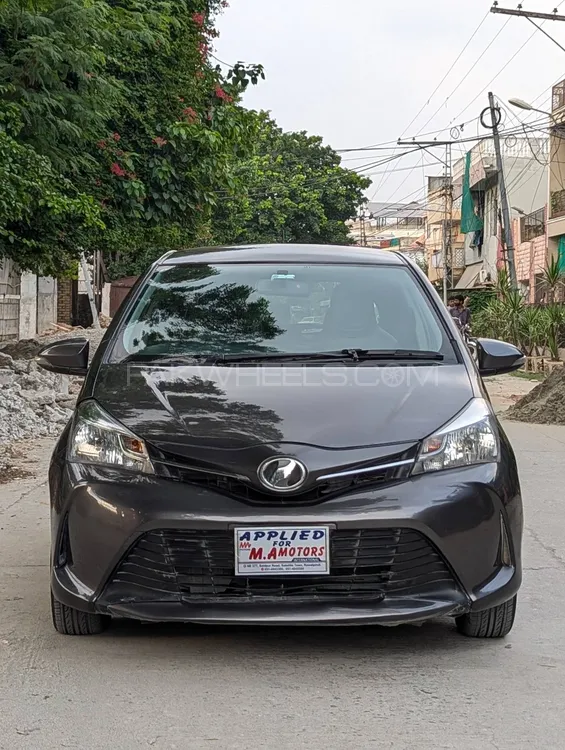 Toyota Vitz 2015 for Sale in Rawalpindi Image-1