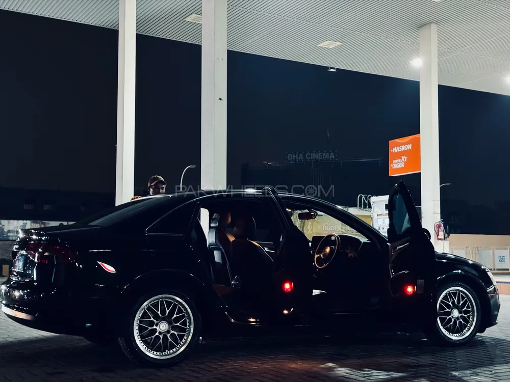 Audi A4 2014 for Sale in Lahore Image-1