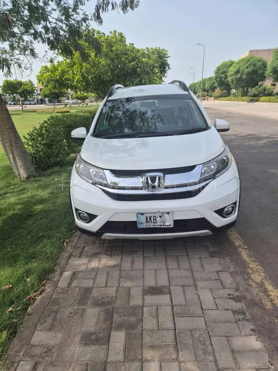 Honda BR-V 2018 for Sale in Islamabad Image-1