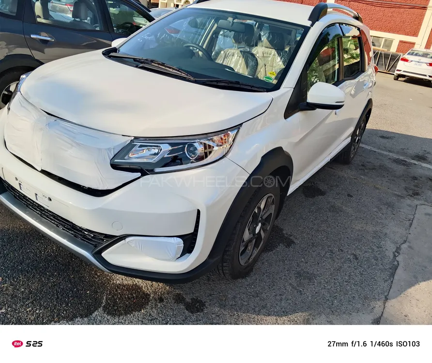 Honda BR-V 2025 for Sale in Lahore Image-1