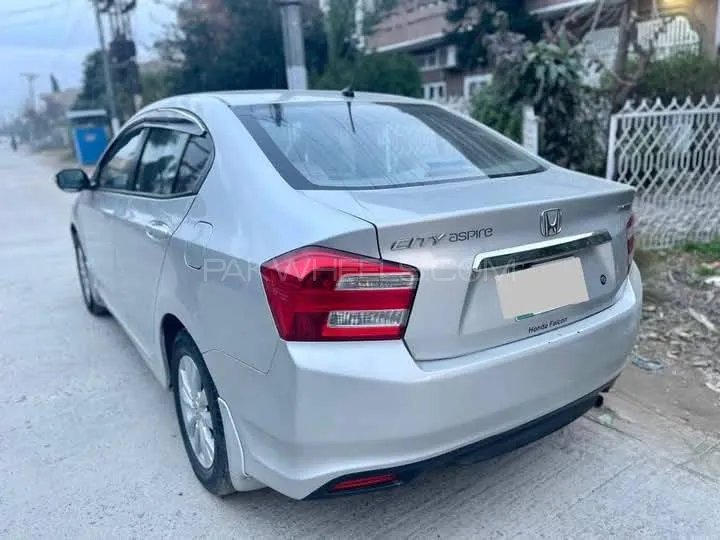 Honda City 2018 for Sale in Lahore Image-1