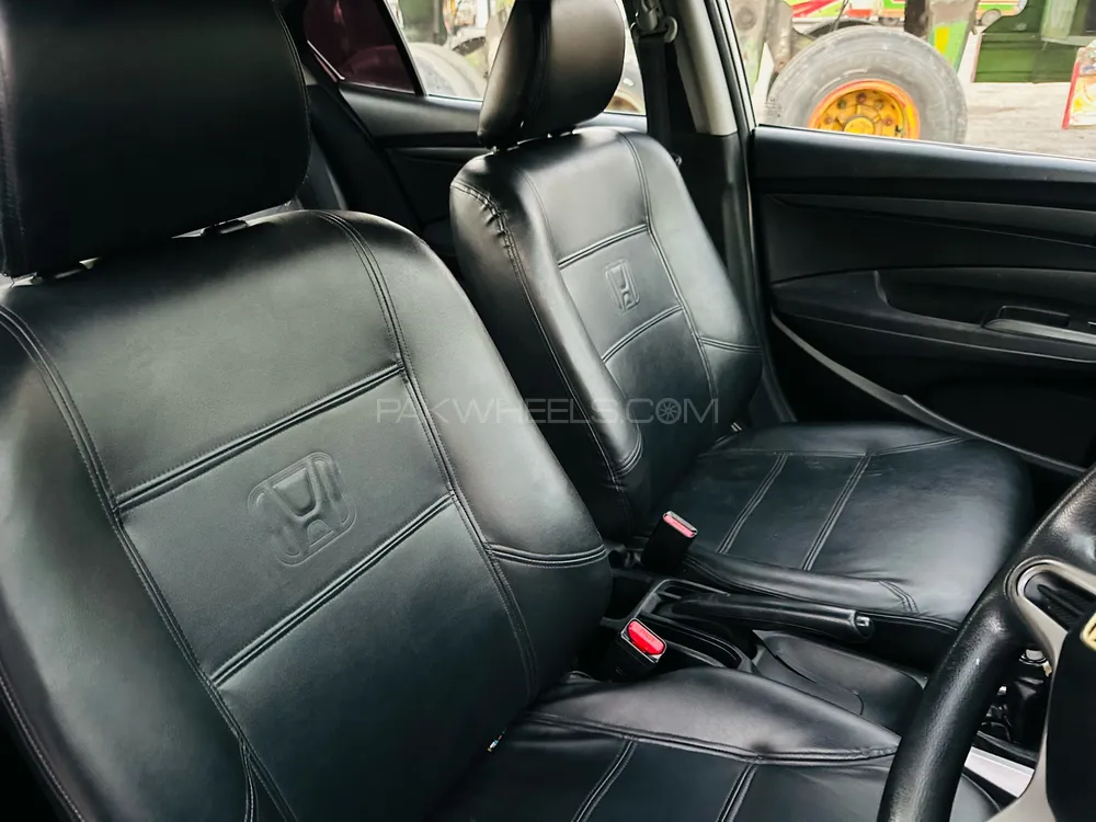 Honda City 2009 for Sale in Khanewal Honda City 2009 for Sale in Khanewal Image-6