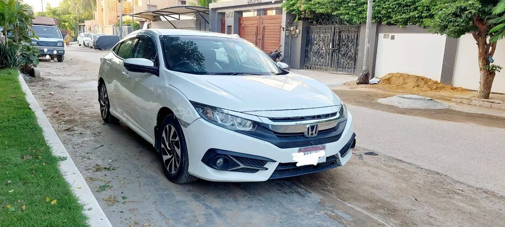 Honda Civic 2017 for Sale in Karachi Image-1