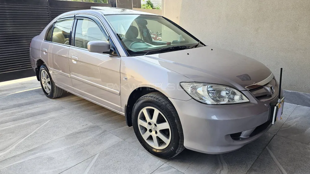 Honda Civic 2005 for Sale in Lahore Image-1