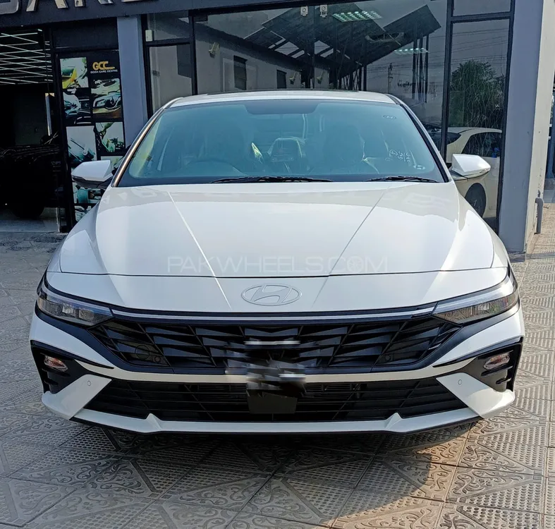 Hyundai Elantra 2025 for Sale in Islamabad Image-1