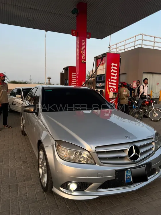 Mercedes Benz C Class 2008 for Sale in Islamabad Image-1