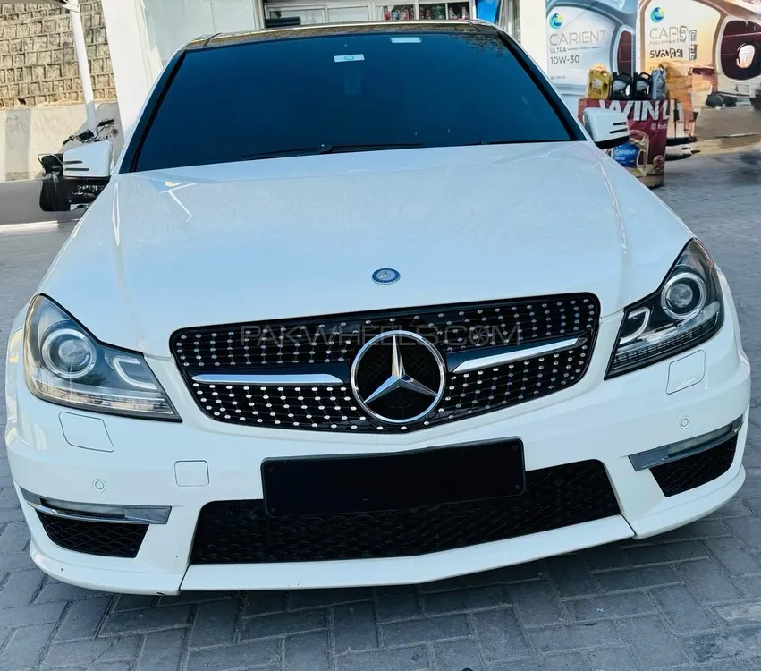 Mercedes Benz C Class 2011 for Sale in Islamabad Image-1