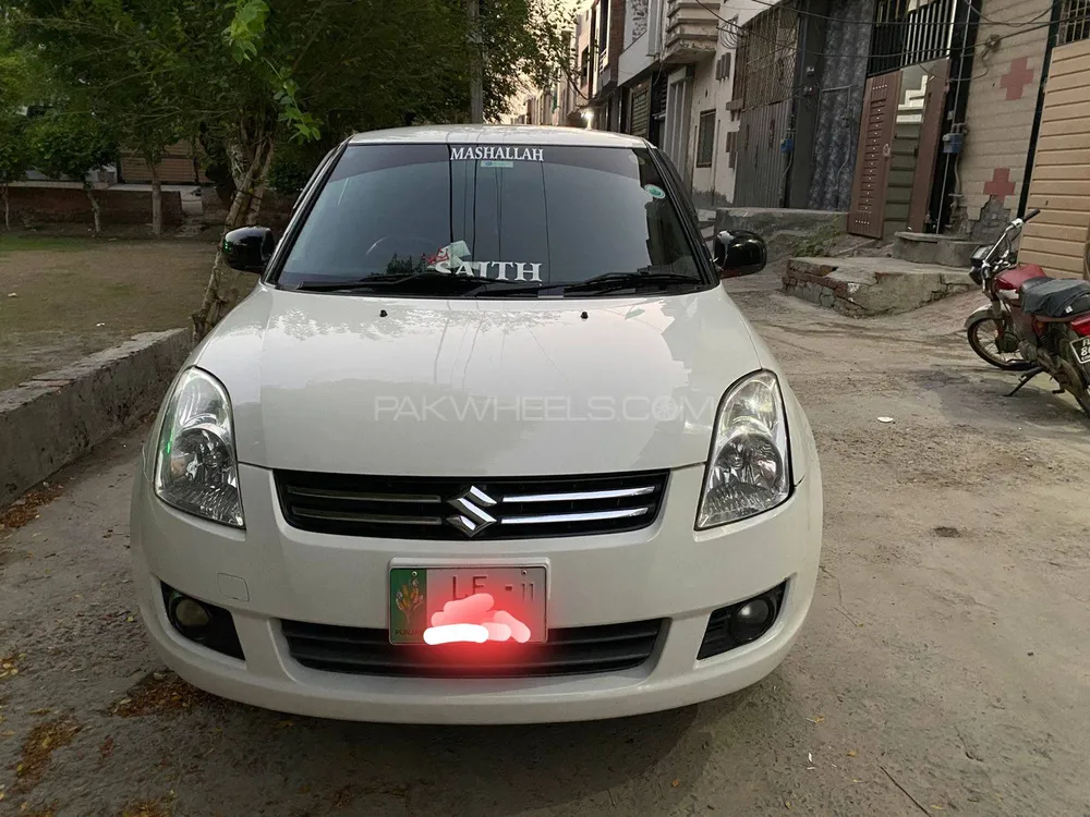 Suzuki Swift 2011 for Sale in Faisalabad Image-1