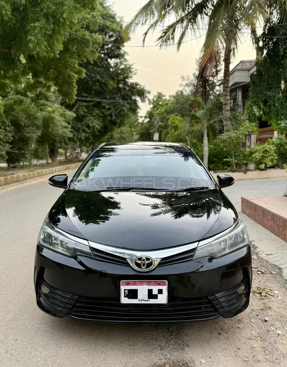 Toyota Corolla 2019 for Sale in Karachi Image-1