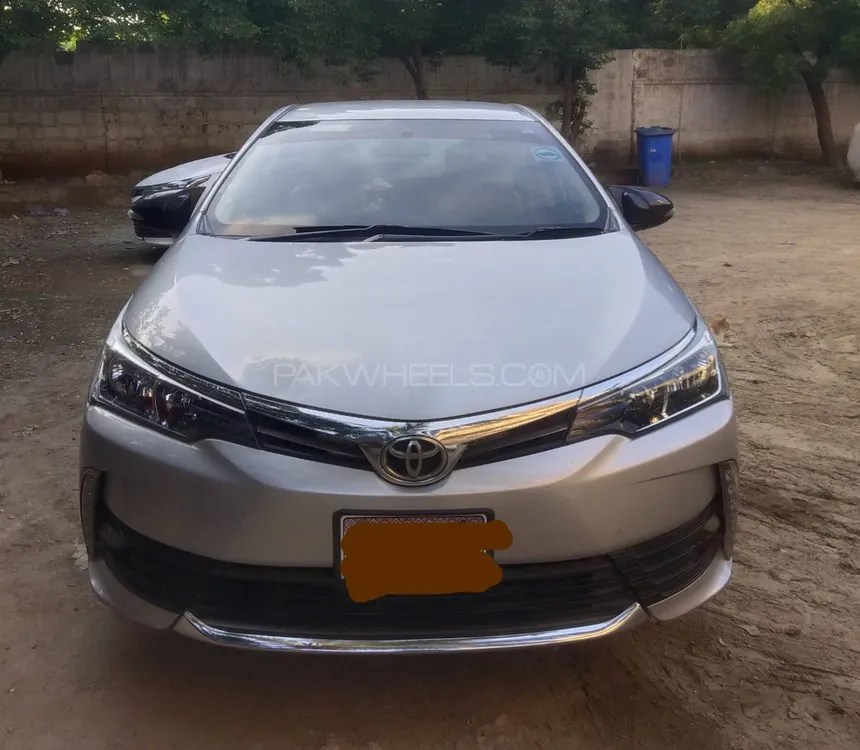 Toyota Corolla 2019 for Sale in Karachi Image-1