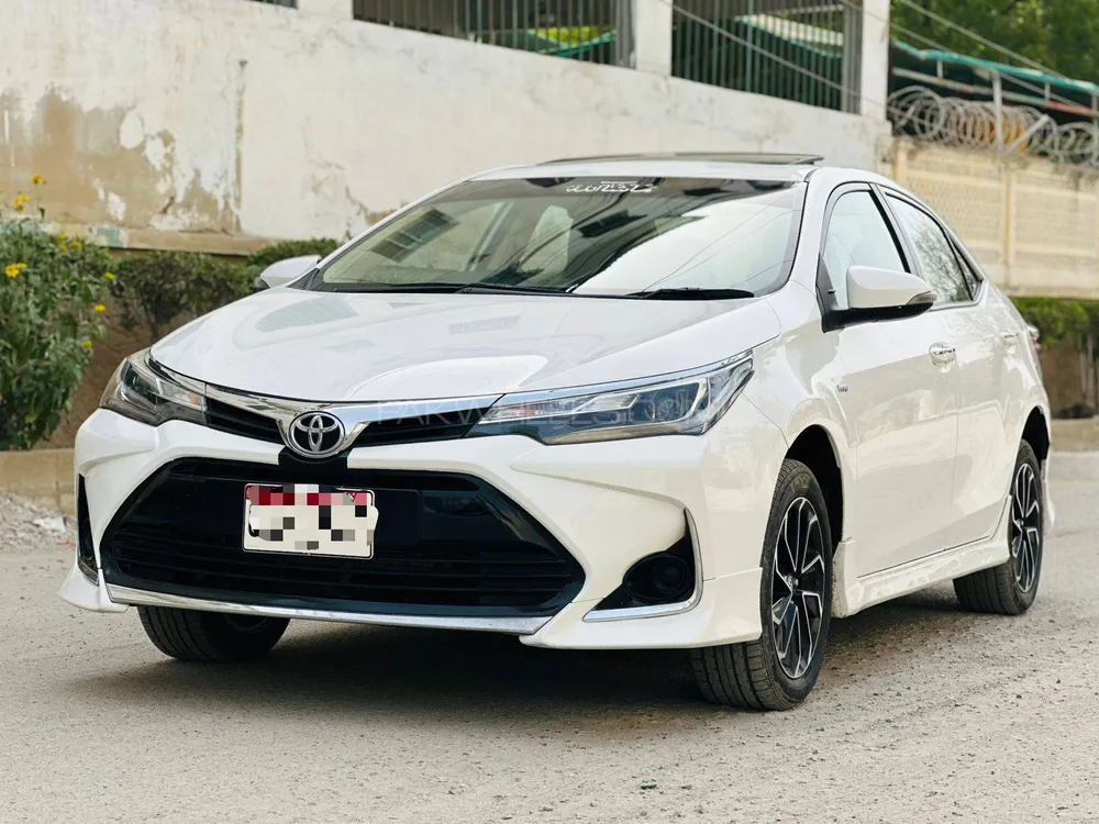 Toyota Corolla 2023 for Sale in Karachi Image-1