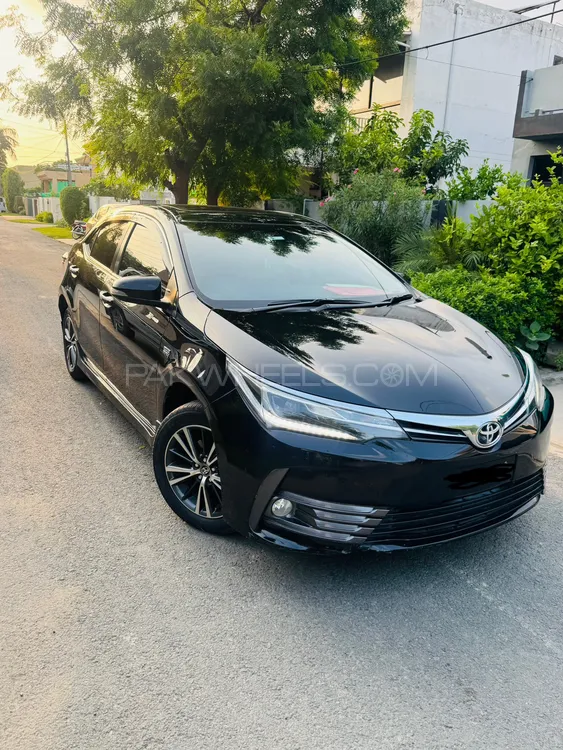 Toyota Corolla 2020 for Sale in Lahore Image-1