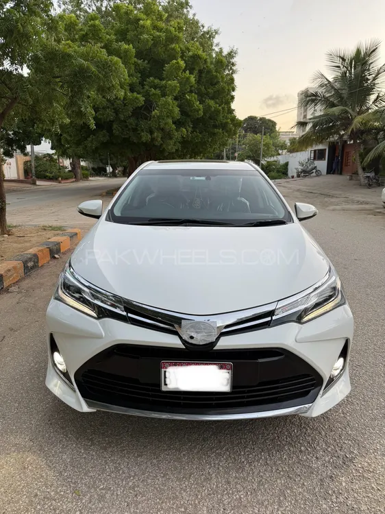 Toyota Corolla 2023 for Sale in Karachi Image-1