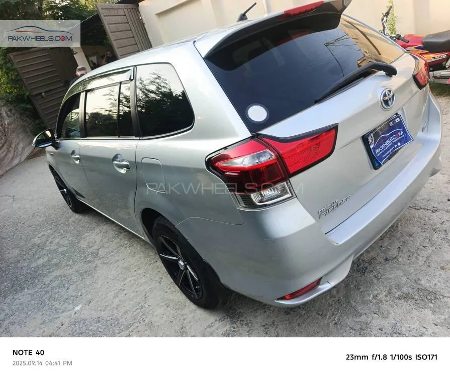 Toyota Corolla Fielder 2017 for Sale in Peshawar Toyota Corolla Fielder 2017 for Sale in Peshawar Image-4