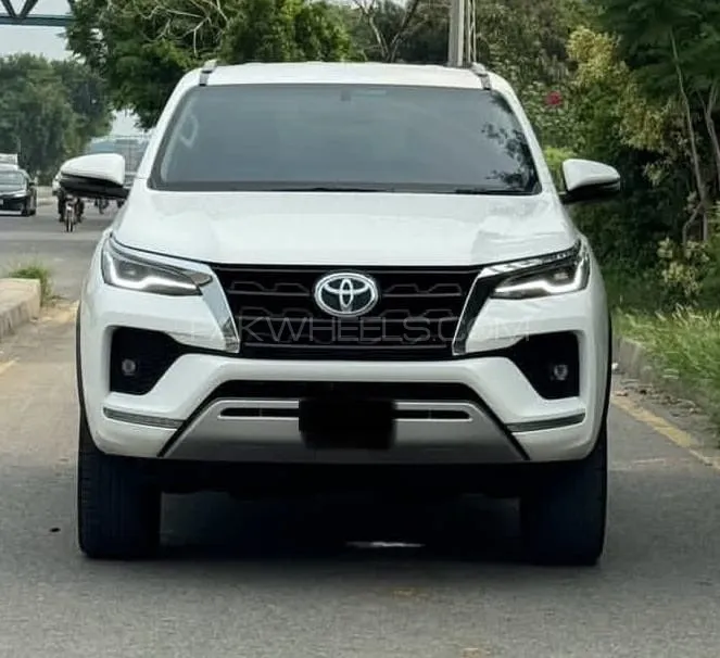 Toyota Fortuner 2022 for Sale in Islamabad Image-1